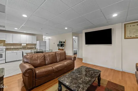 154 Hoyle Lane Henderson NC 27537