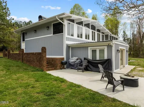 154 Hoyle Lane Henderson NC 27537
