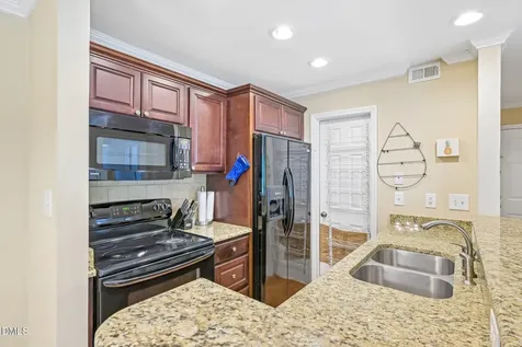 1010 Kingswood Drive Chapel Hill NC 27517