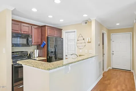 1010 Kingswood Drive Chapel Hill NC 27517
