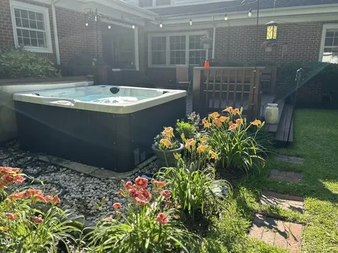 806 S 1st Street Smithfield NC 27577