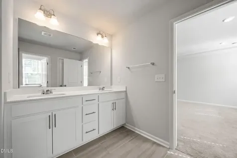 1814 Alpine Summer Lane Apex NC 27502