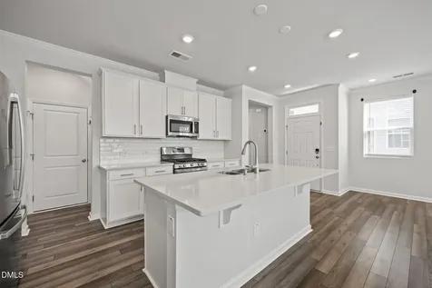 1814 Alpine Summer Lane Apex NC 27502