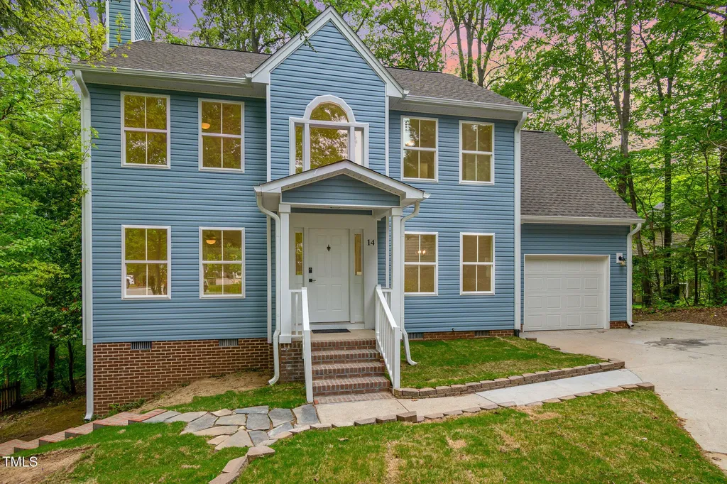 14 Creekstone Court Greensboro NC 27407