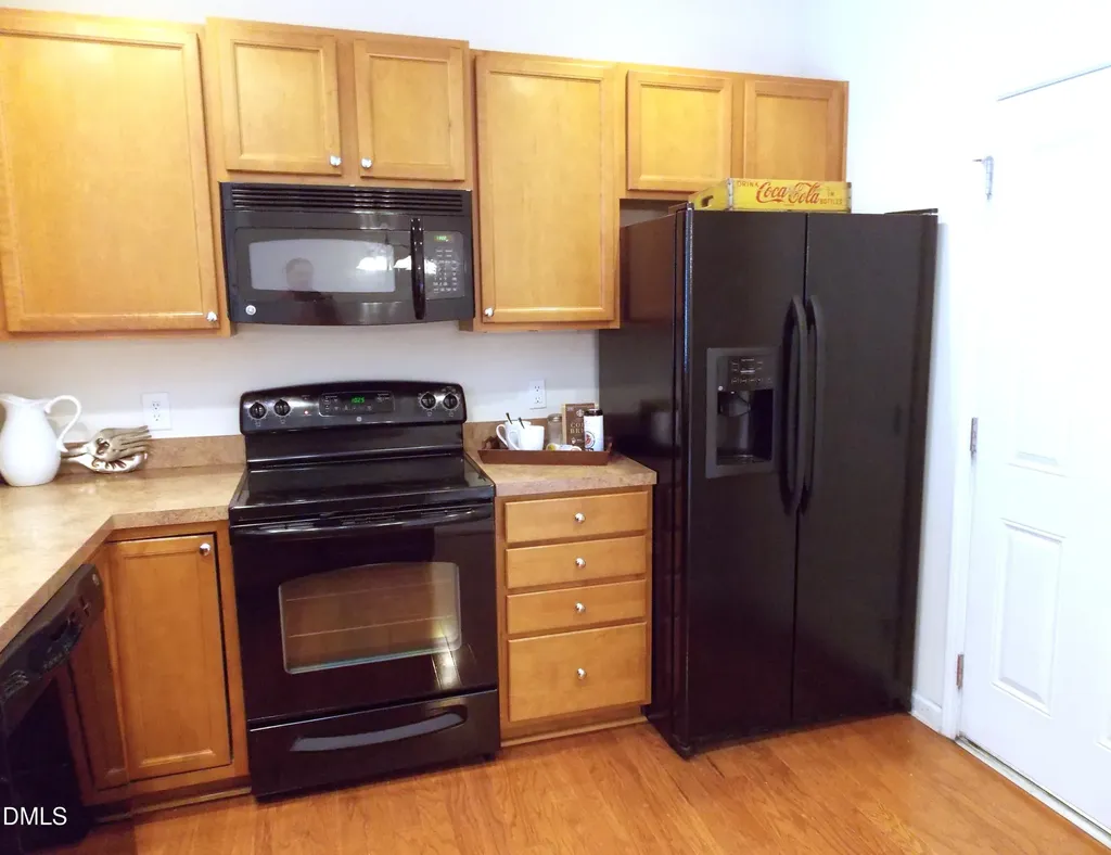 8702 Owl Roost Place Raleigh NC 27617