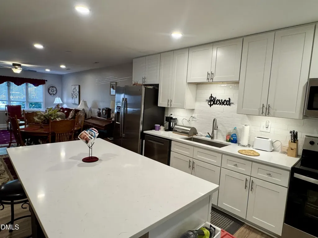 7925 Brown Bark Place Raleigh NC 27615