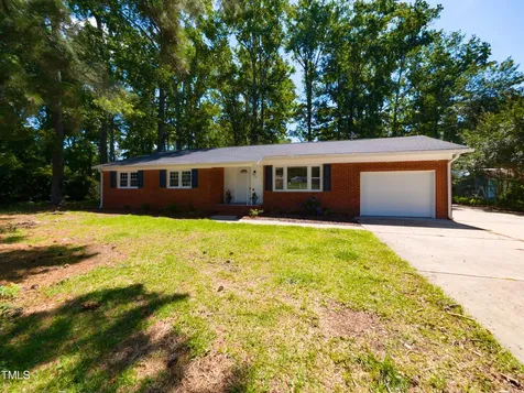 438 N Hickory Street Angier NC 27501
