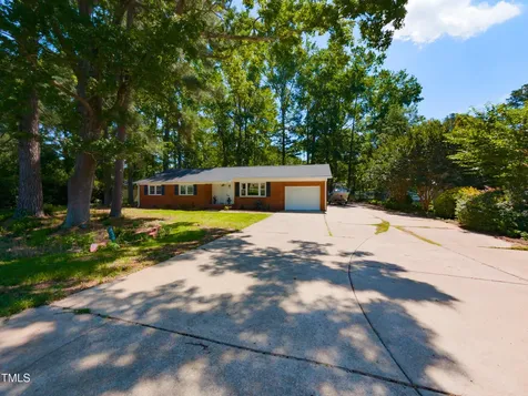 438 N Hickory Street Angier NC 27501