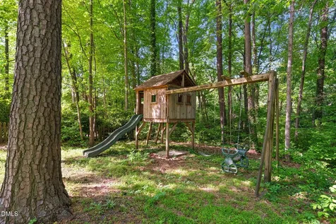 107 Thornewood Drive Cary NC 27518