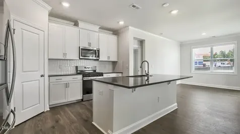 5101 Dezola Street Apex NC 27539