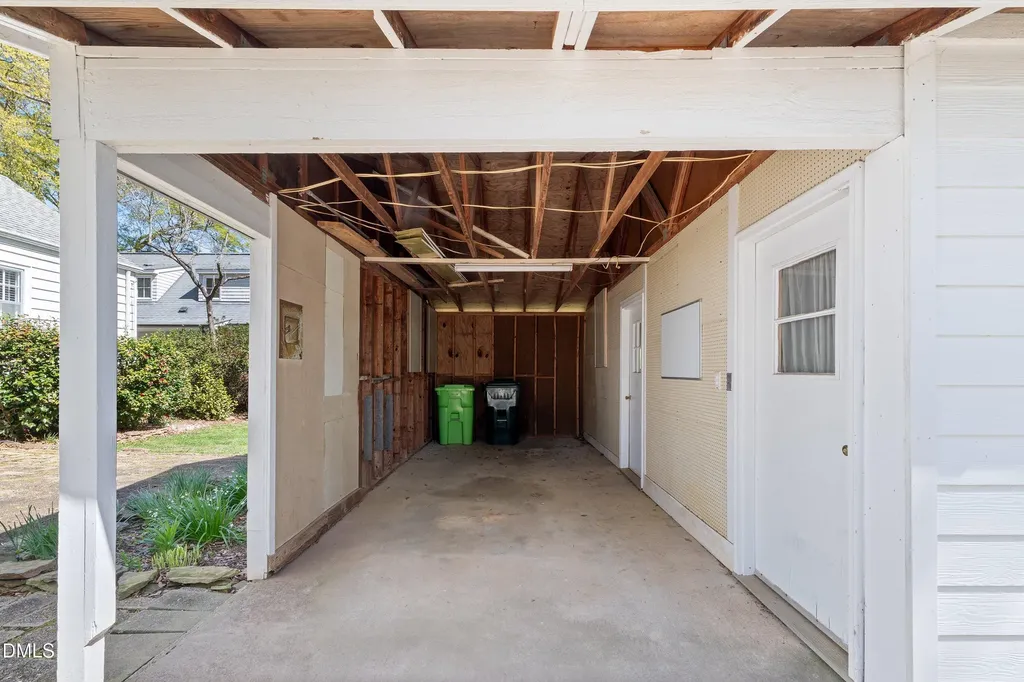 2728 Anderson Drive Raleigh NC 27608