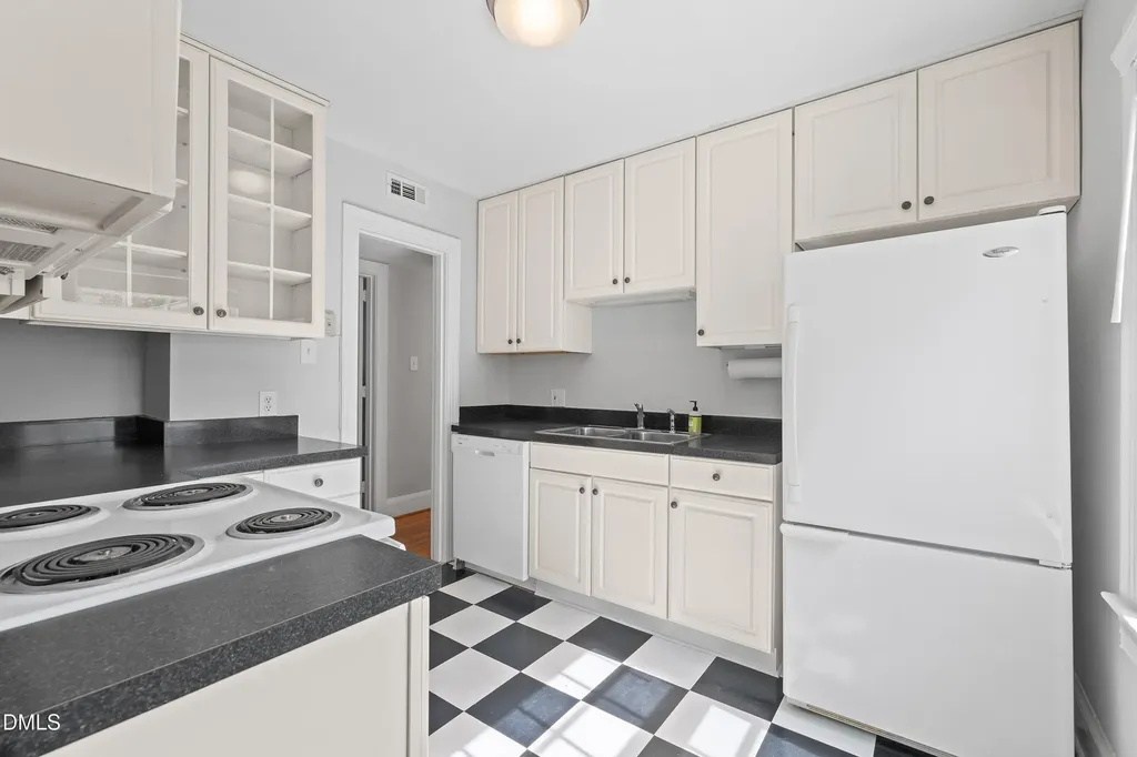 2728 Anderson Drive Raleigh NC 27608