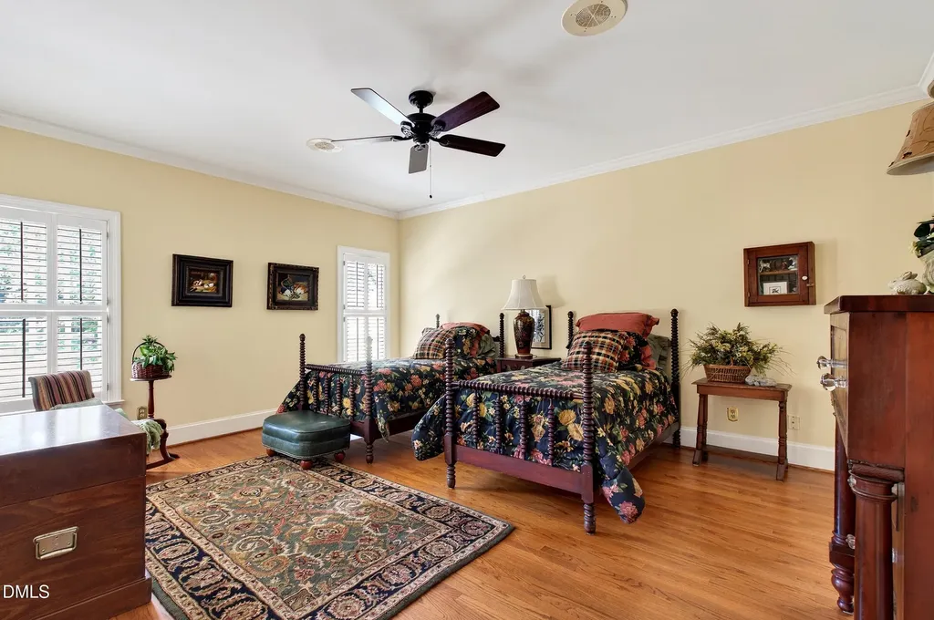 2733 Toxey Drive Raleigh NC 27609