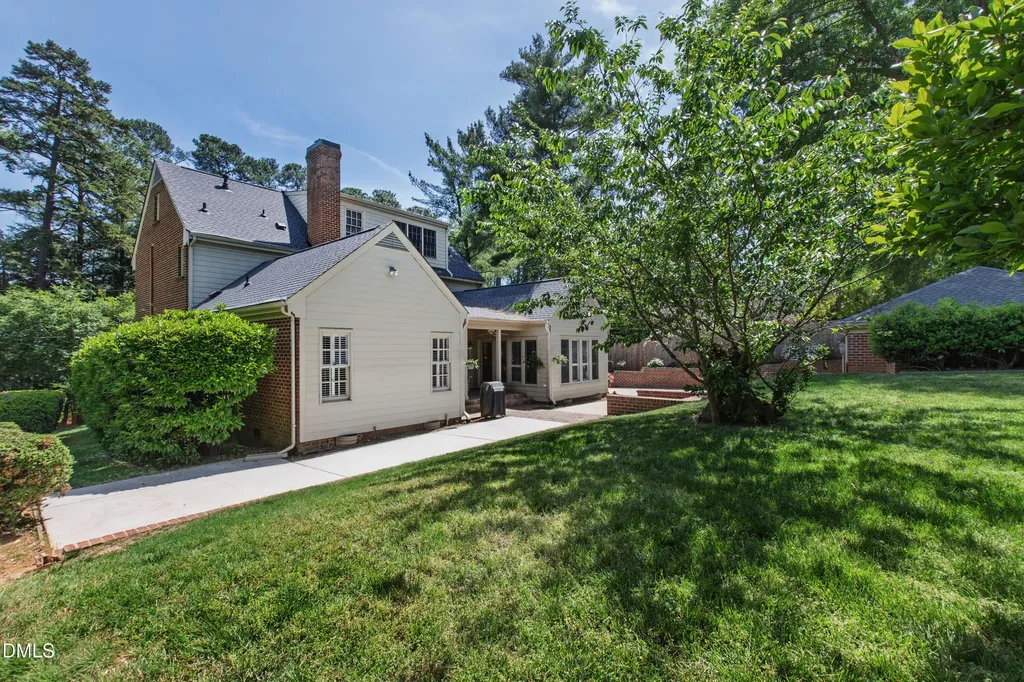 2733 Toxey Drive Raleigh NC 27609
