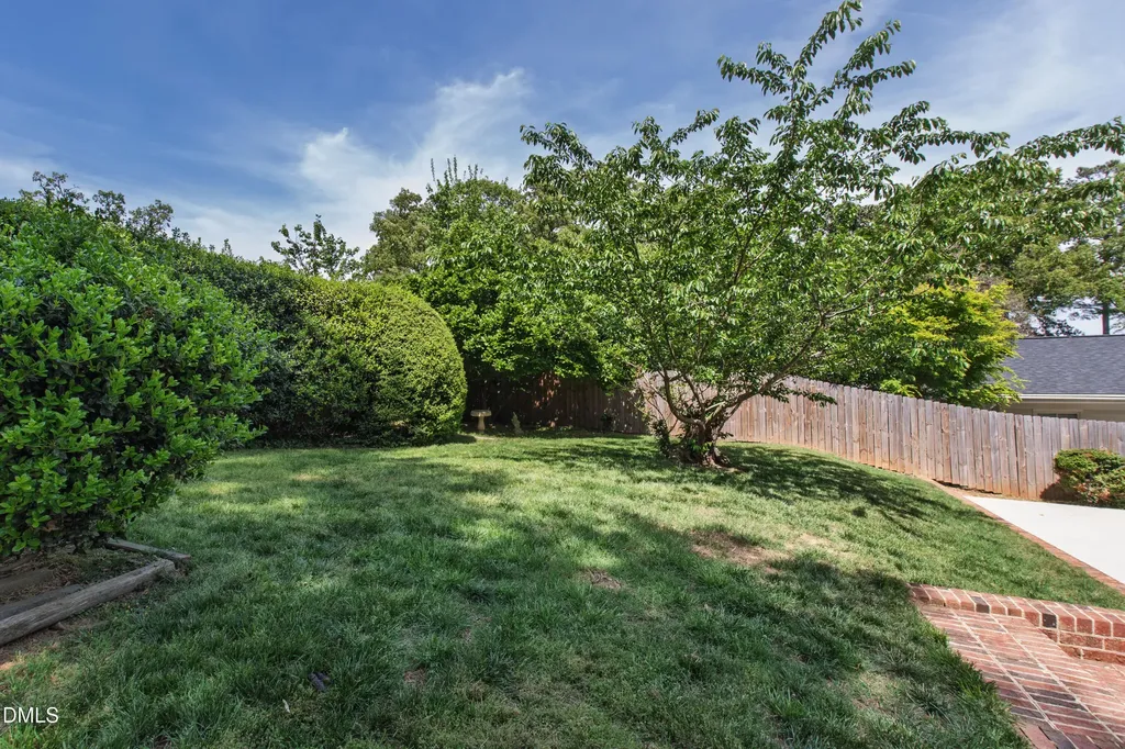 2733 Toxey Drive Raleigh NC 27609