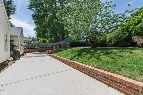 2733 Toxey Drive Raleigh NC 27609