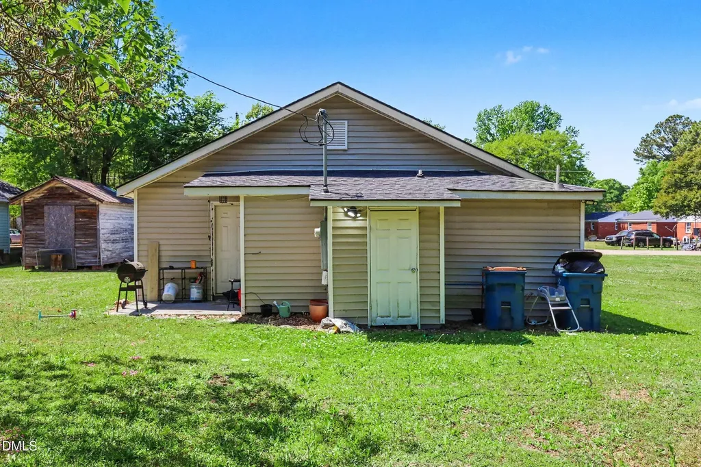 518 E Townsend Street Dunn NC 28334