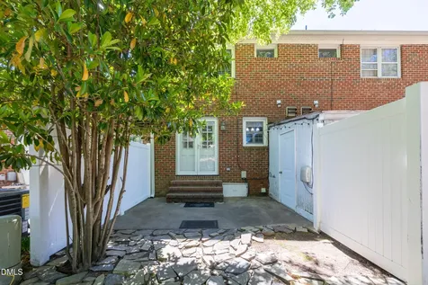 2217 Nash Place N Wilson NC 27896