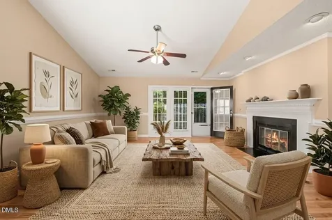 2744 Cottage Circle Raleigh NC 27613