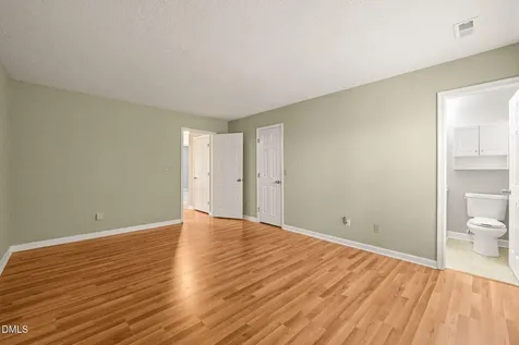 2744 Cottage Circle Raleigh NC 27613