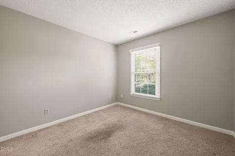 2744 Cottage Circle Raleigh NC 27613