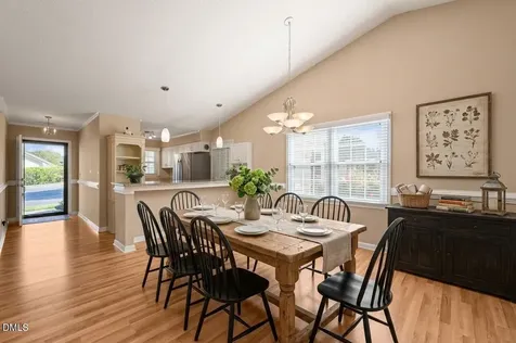 2744 Cottage Circle Raleigh NC 27613