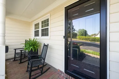 2744 Cottage Circle Raleigh NC 27613