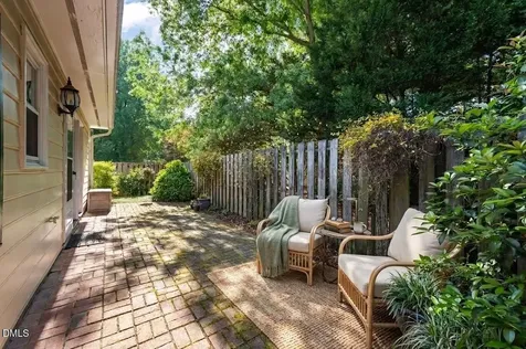 2744 Cottage Circle Raleigh NC 27613