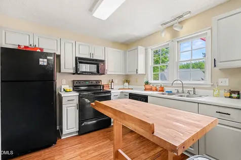 2701 Clonnel Court Raleigh NC 27604