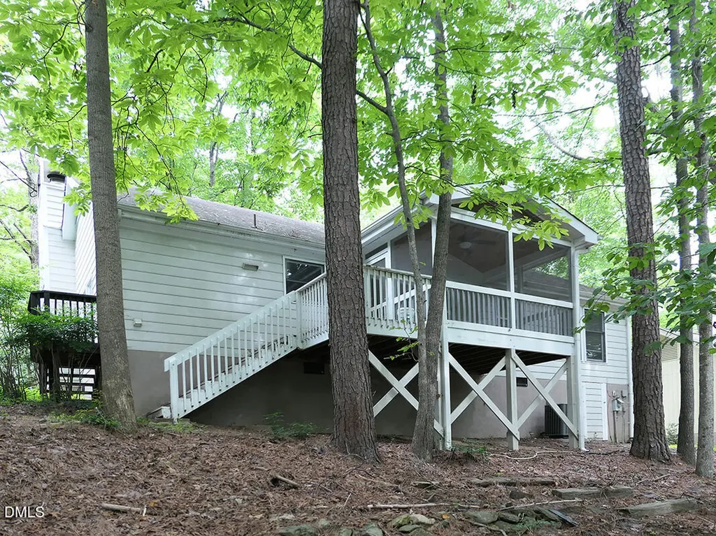 321 Forbush Mountain Drive Chapel Hill NC 27514