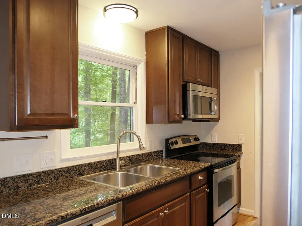 321 Forbush Mountain Drive Chapel Hill NC 27514