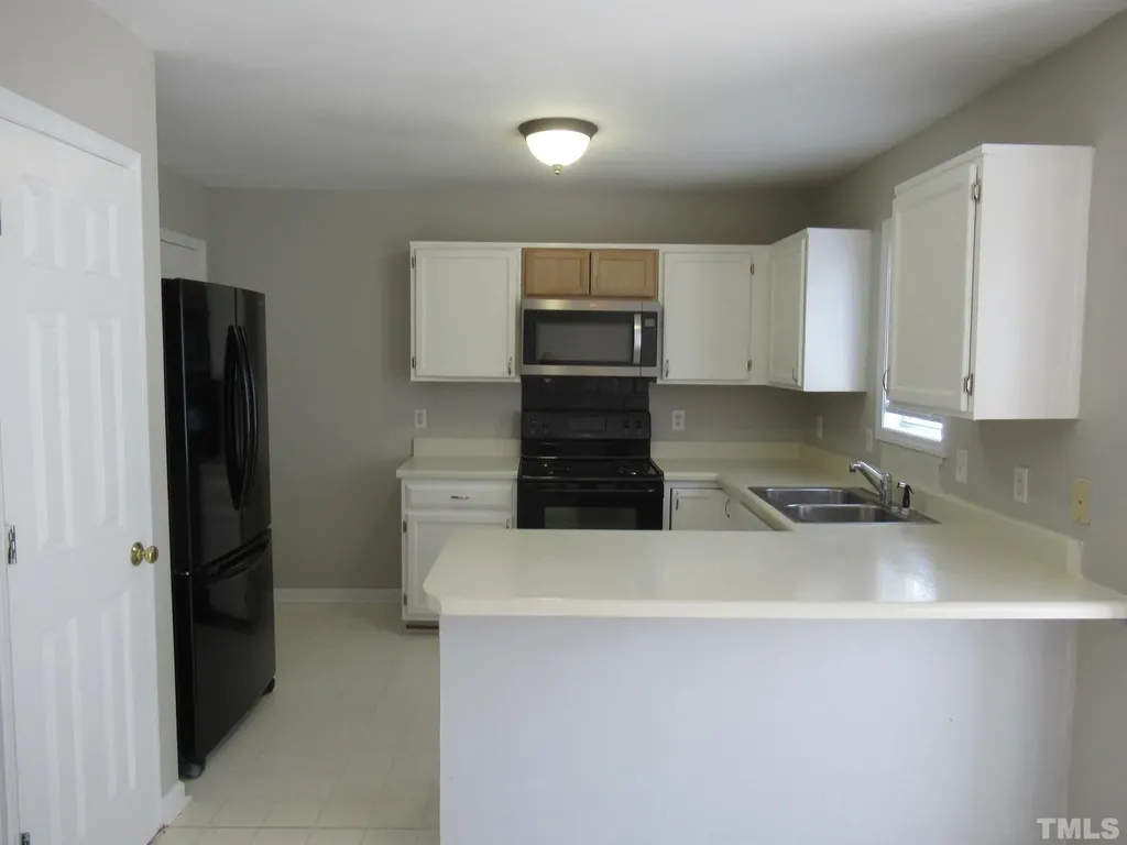 324 Springside Drive Holly Springs NC 27540