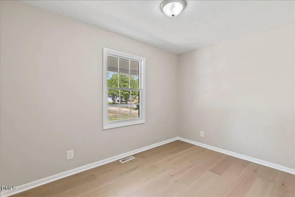 102 Queen Guenevere Trail Garner NC 27529