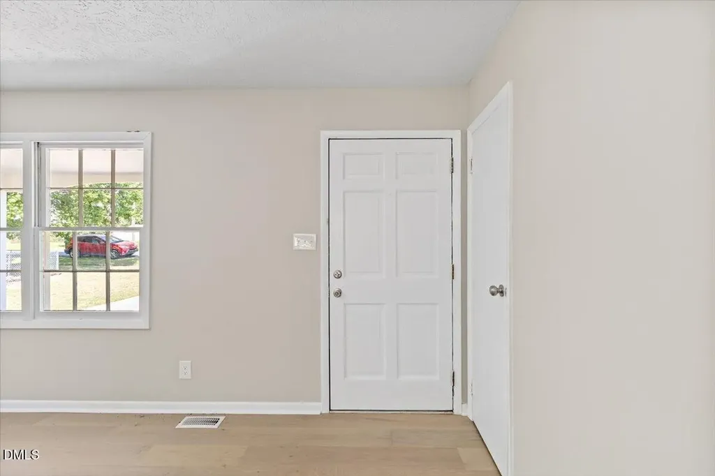 102 Queen Guenevere Trail Garner NC 27529
