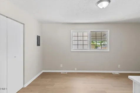102 Queen Guenevere Trail Garner NC 27529