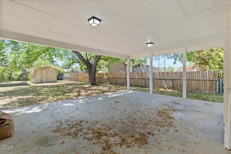 102 Queen Guenevere Trail Garner NC 27529