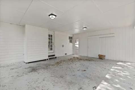 102 Queen Guenevere Trail Garner NC 27529