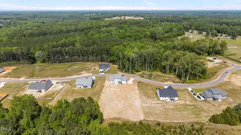 173 Little Lady Trail Zebulon NC 27597
