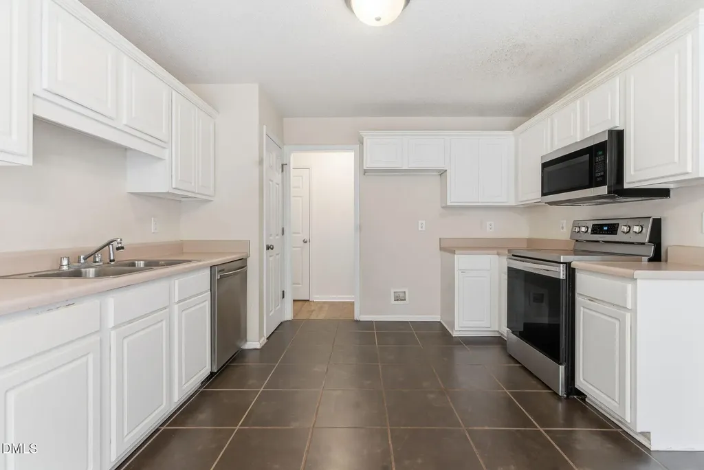 40 Glenda Lane Garner NC 27529