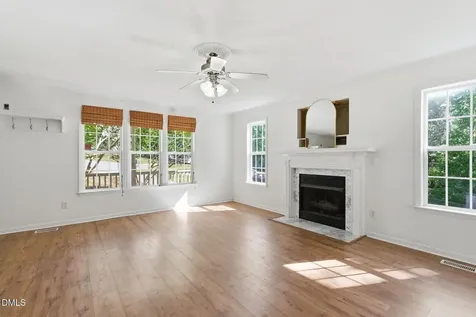 40 Glenda Lane Garner NC 27529