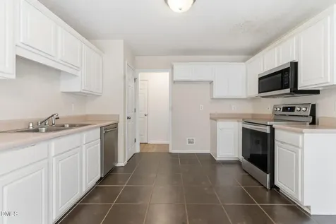 40 Glenda Lane Garner NC 27529