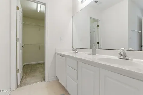 40 Glenda Lane Garner NC 27529
