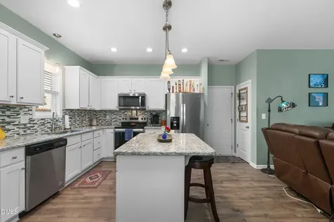 196 Durwin Lane Clayton NC 27520