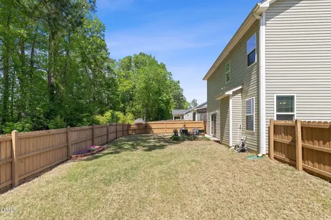 196 Durwin Lane Clayton NC 27520