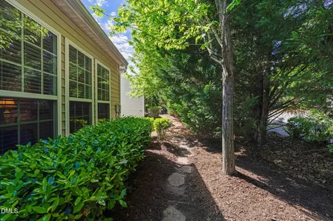206 Callum Place Cary NC 27519