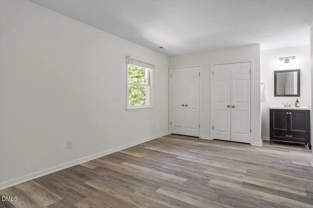 114 Mossbark Lane Chapel Hill NC 27514