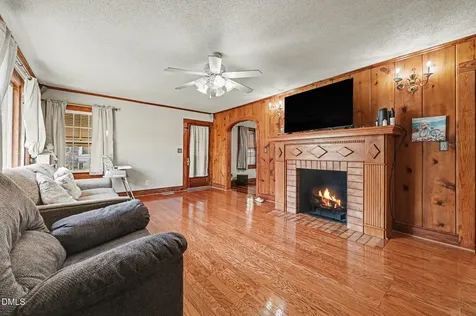 211 W Harden Street Burlington NC 27215