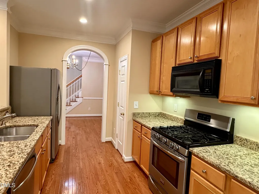 102 Presque Isle Lane Chapel Hill NC 27514