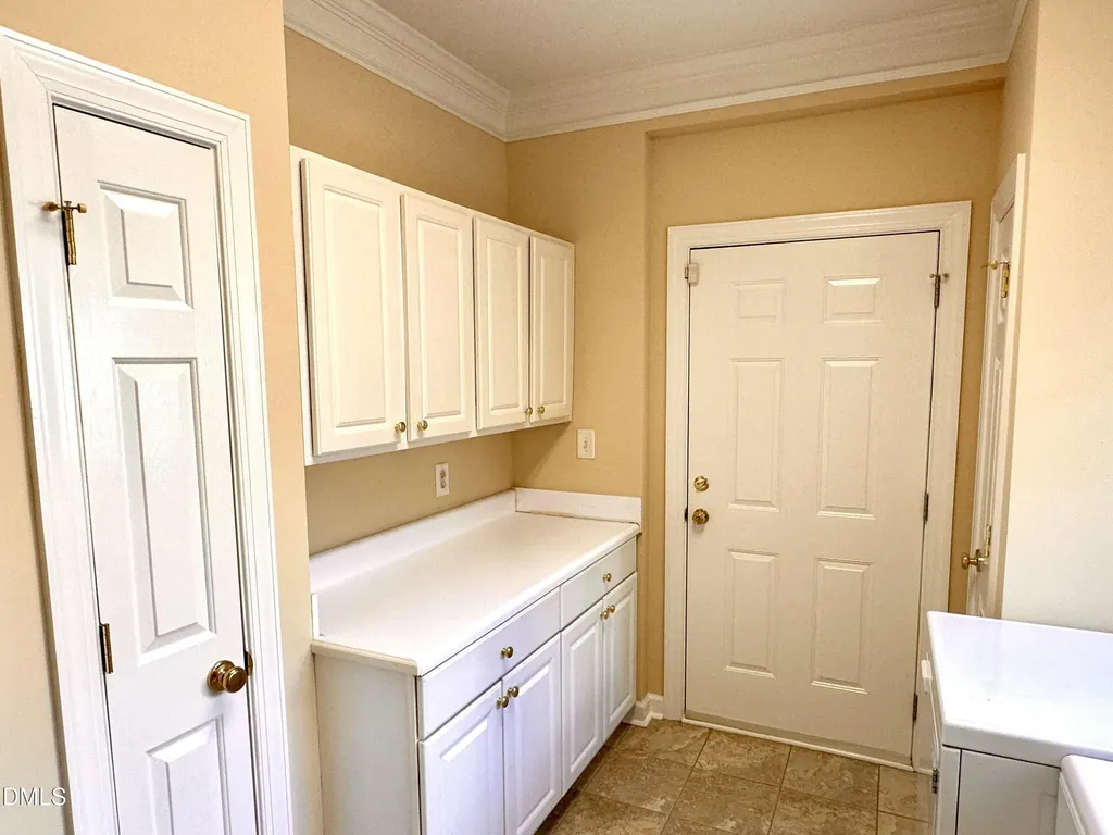 102 Presque Isle Lane Chapel Hill NC 27514