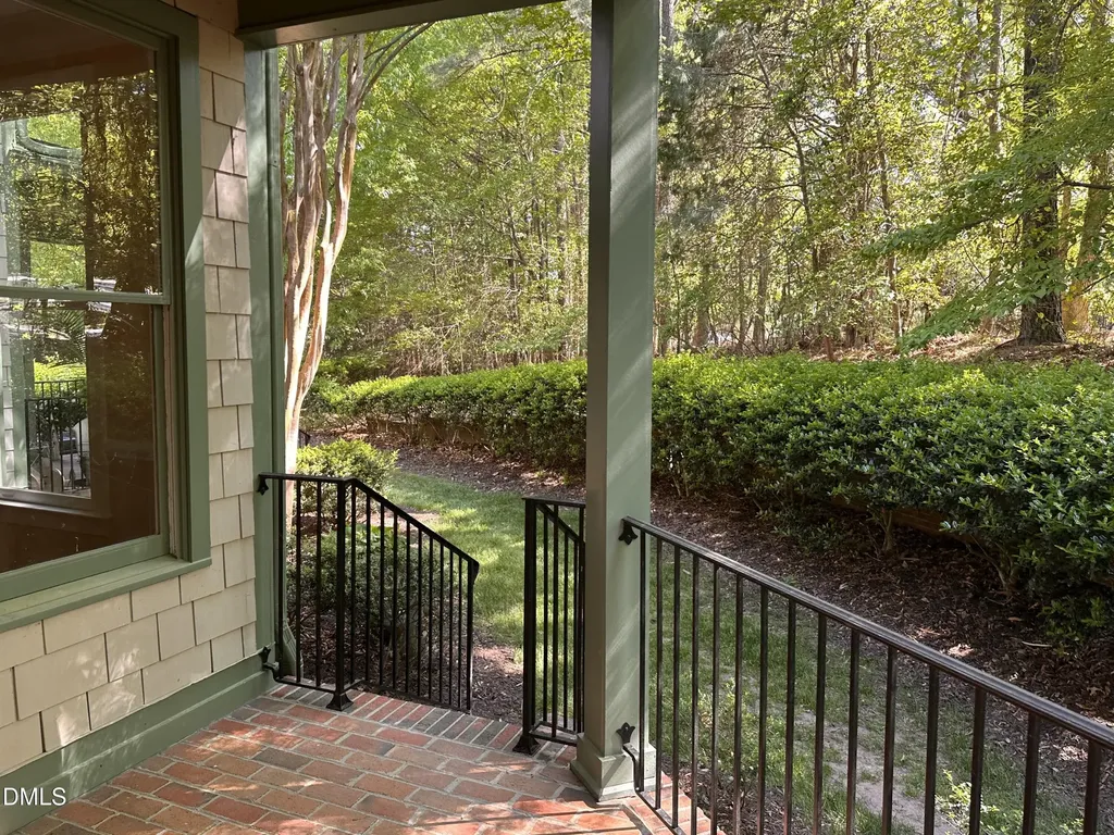 102 Presque Isle Lane Chapel Hill NC 27514